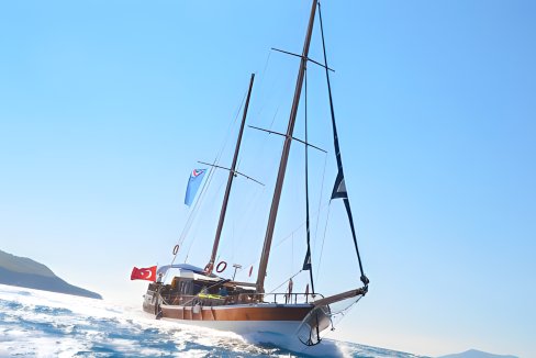 Kaya Yachting