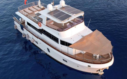 Trawler (Motor Yat) Ruzanna 1