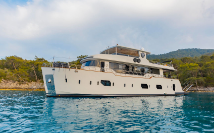 Trawler Simay M